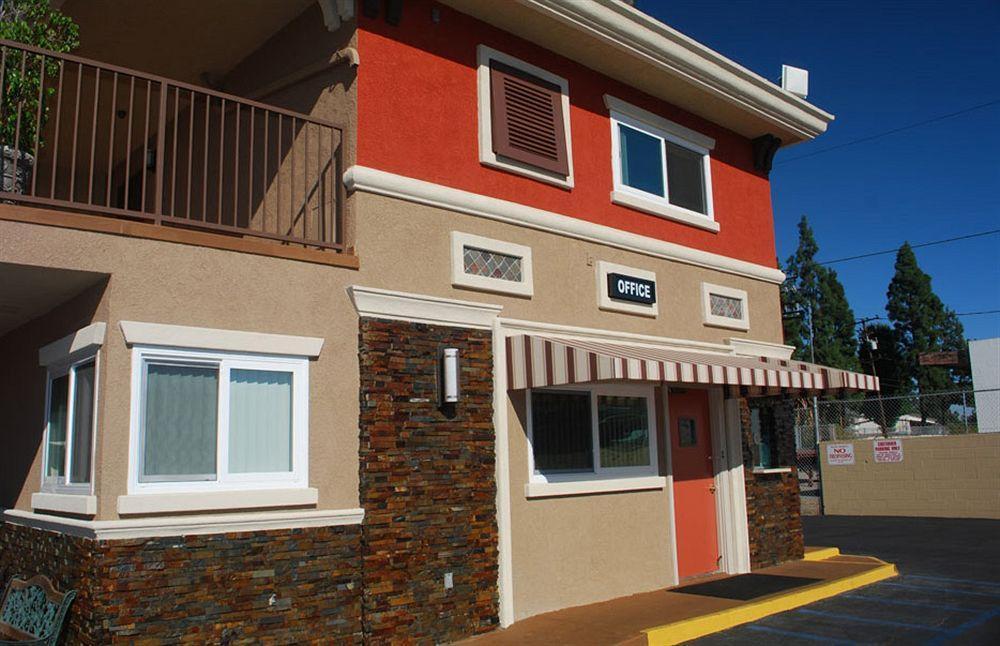 Friendly Hills Inn Whittier Ngoại thất bức ảnh
