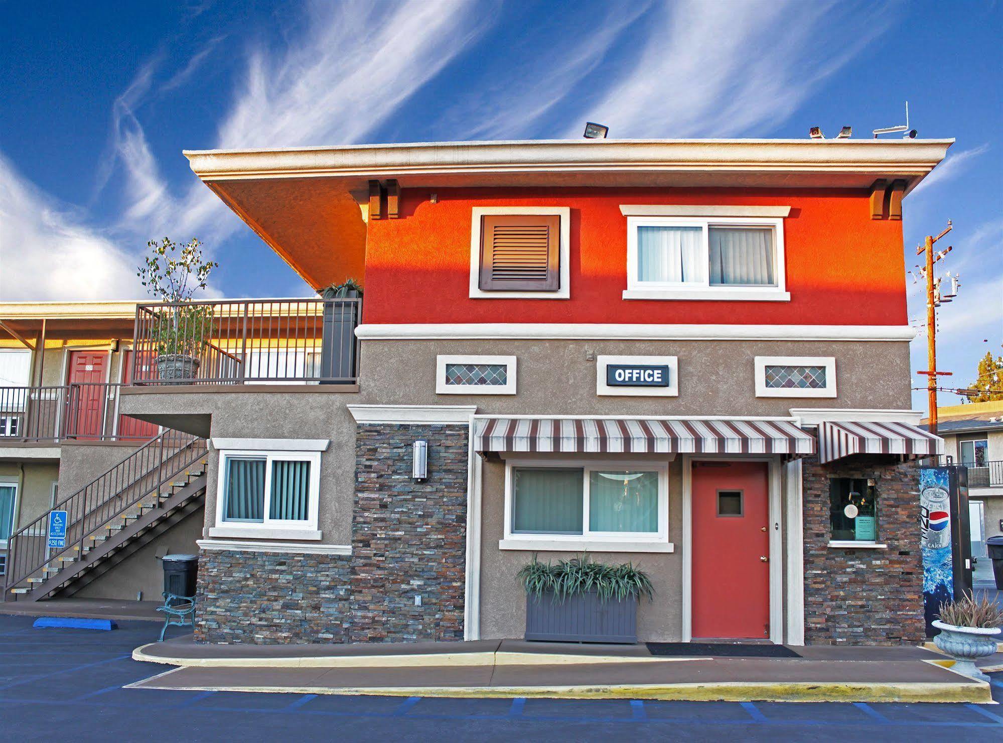 Friendly Hills Inn Whittier Ngoại thất bức ảnh